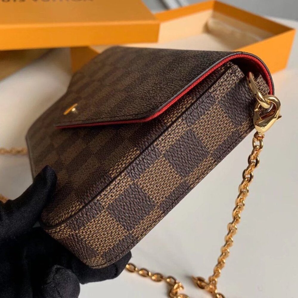 Louis Vuitton Women's Classic Tote Shoulder Bag - Picture 3 of 7